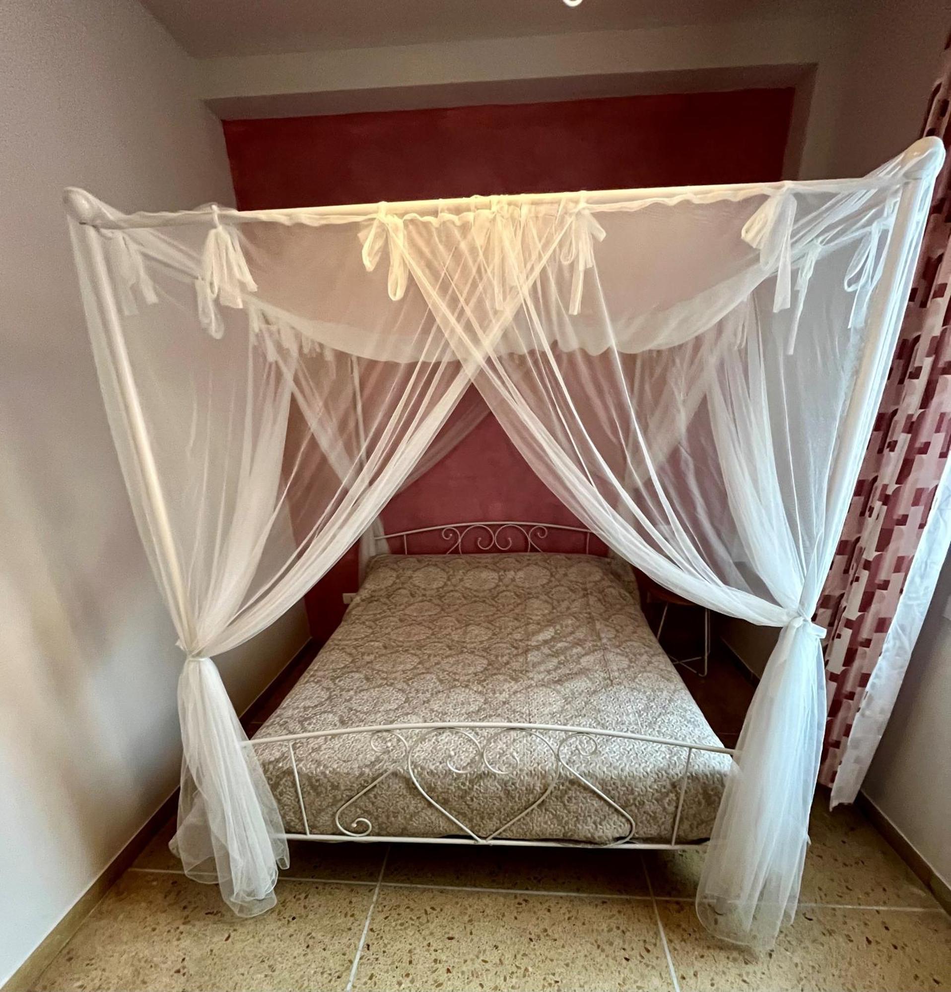 La Teranga Bed & Breakfast Imola Ngoại thất bức ảnh